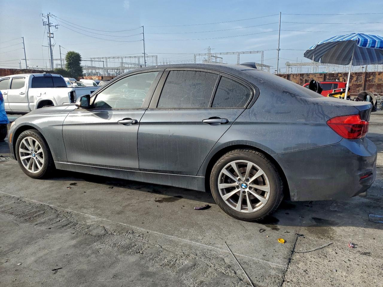 2016 BMW 320 I photo 2