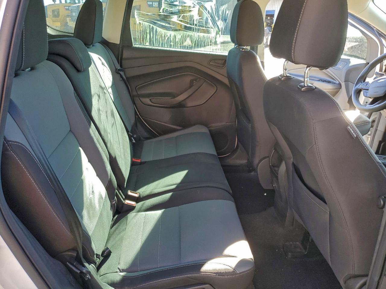 2017 FORD ESCAPE S photo 11