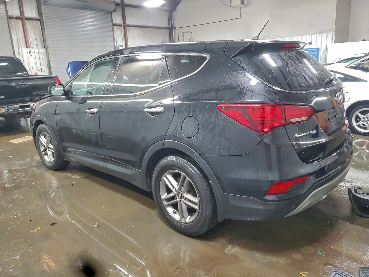 2018 HYUNDAI SANTA FE SPORT photo 2