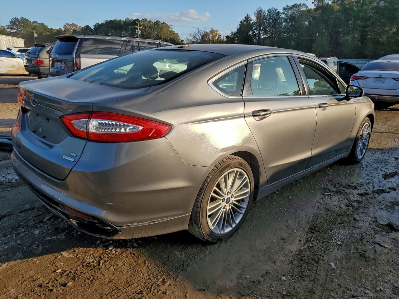2014 FORD FUSION SE photo 3