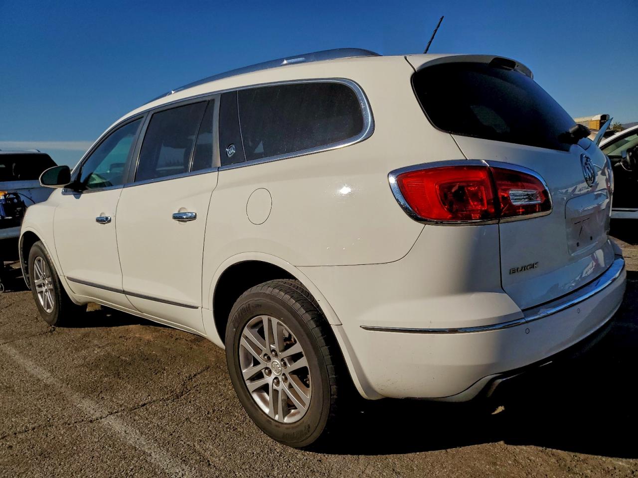 2015 BUICK ENCLAVE photo 2