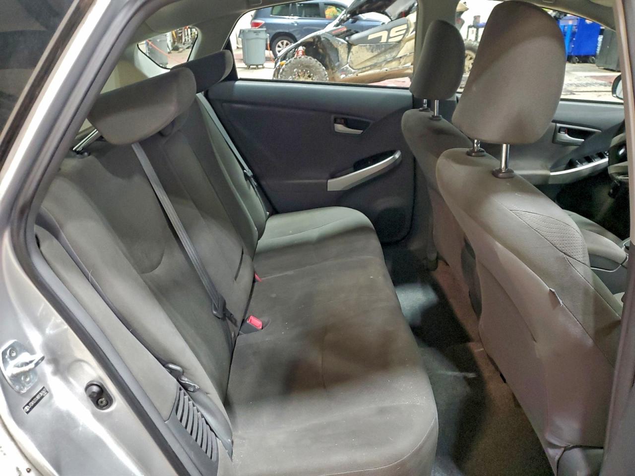 2011 TOYOTA PRIUS photo 10