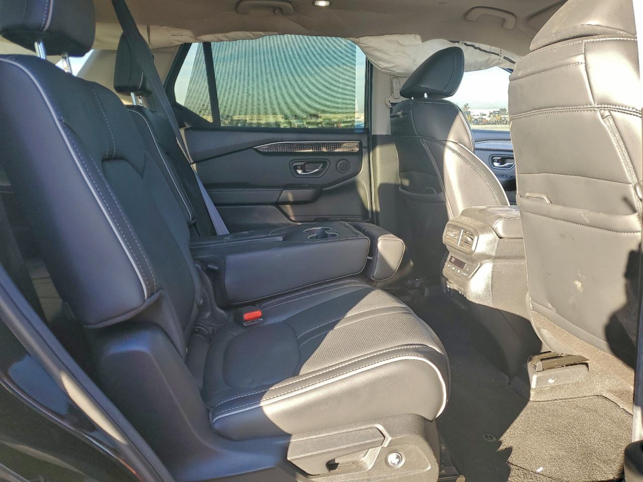 2025 HONDA PILOT ELITE photo 21