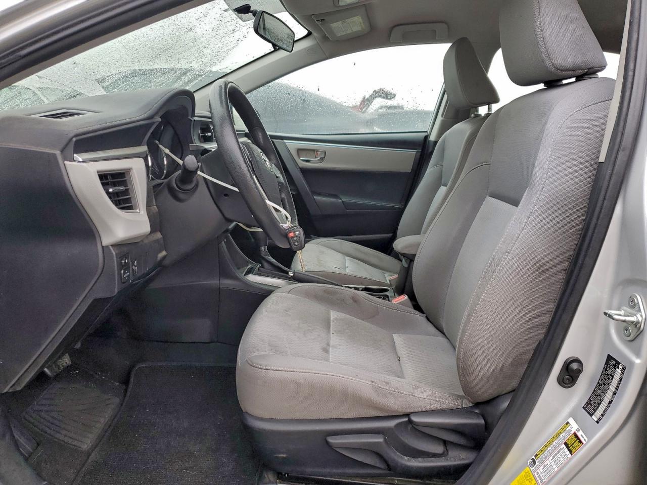 2016 TOYOTA COROLLA L photo 7