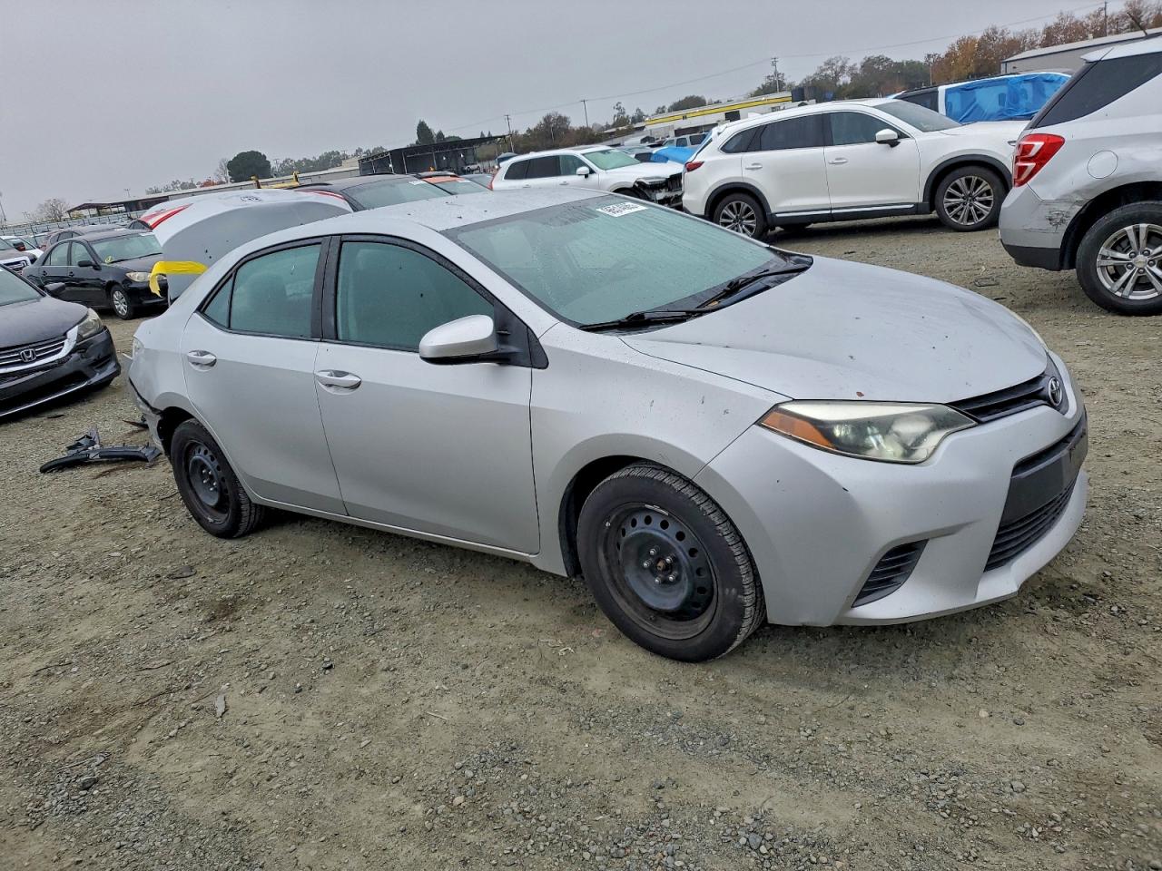 2016 TOYOTA COROLLA L photo 4