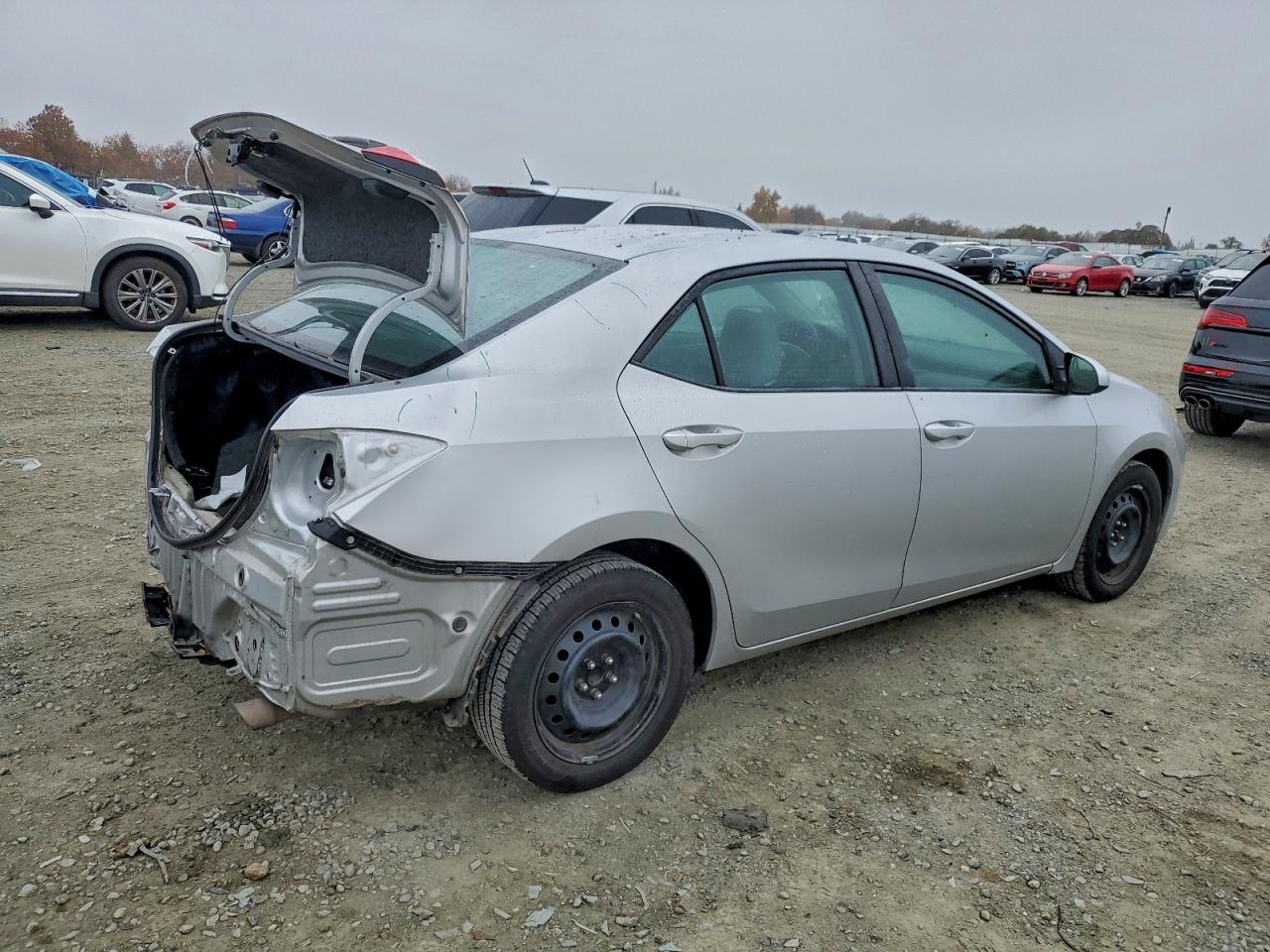 2016 TOYOTA COROLLA L photo 3