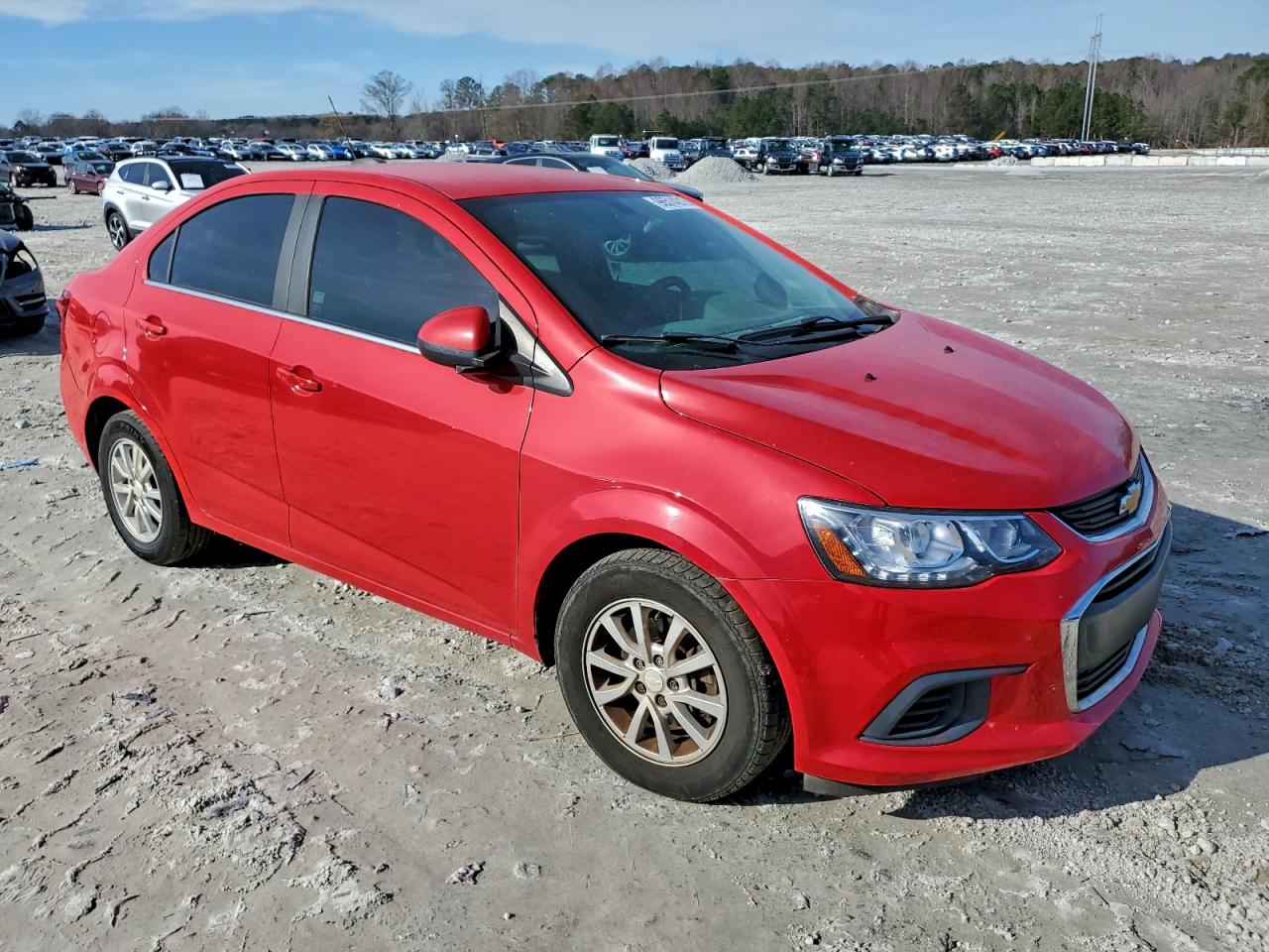 2017 CHEVROLET SONIC LT photo 4