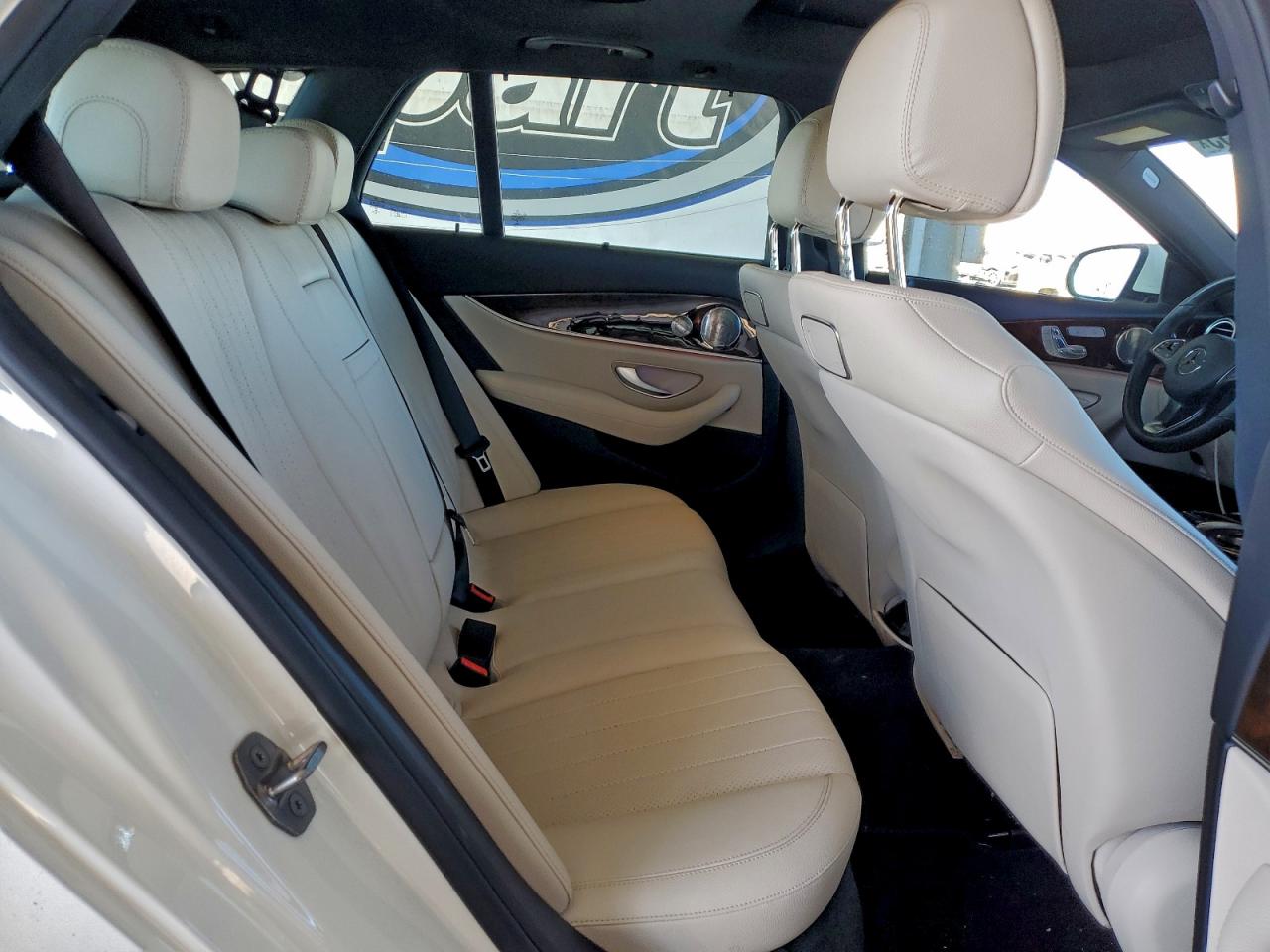 2018 MERCEDES-BENZ E 400 4MATIC photo 10