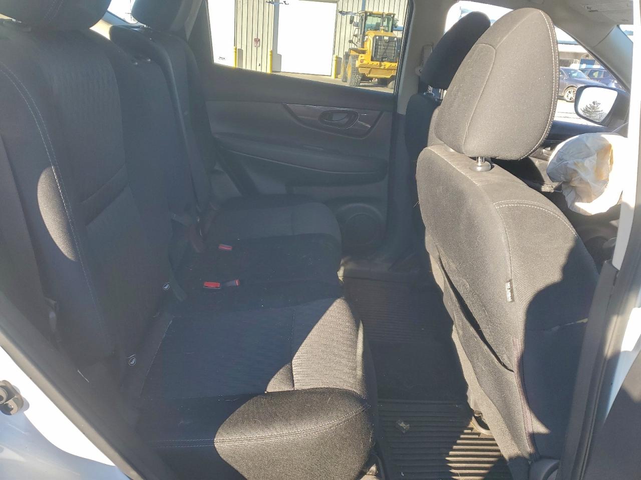 2019 NISSAN ROGUE S photo 10