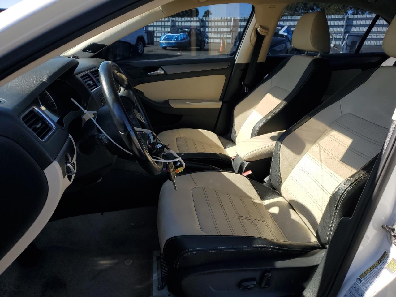 2013 VOLKSWAGEN JETTA SEL photo 7