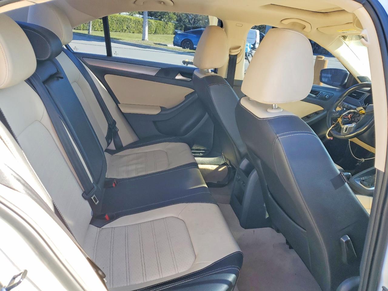2013 VOLKSWAGEN JETTA SEL photo 11