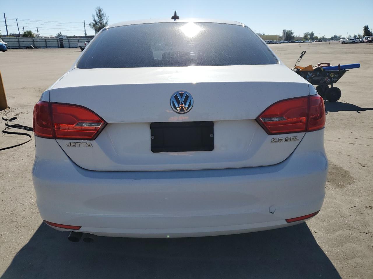 2013 VOLKSWAGEN JETTA SEL photo 6