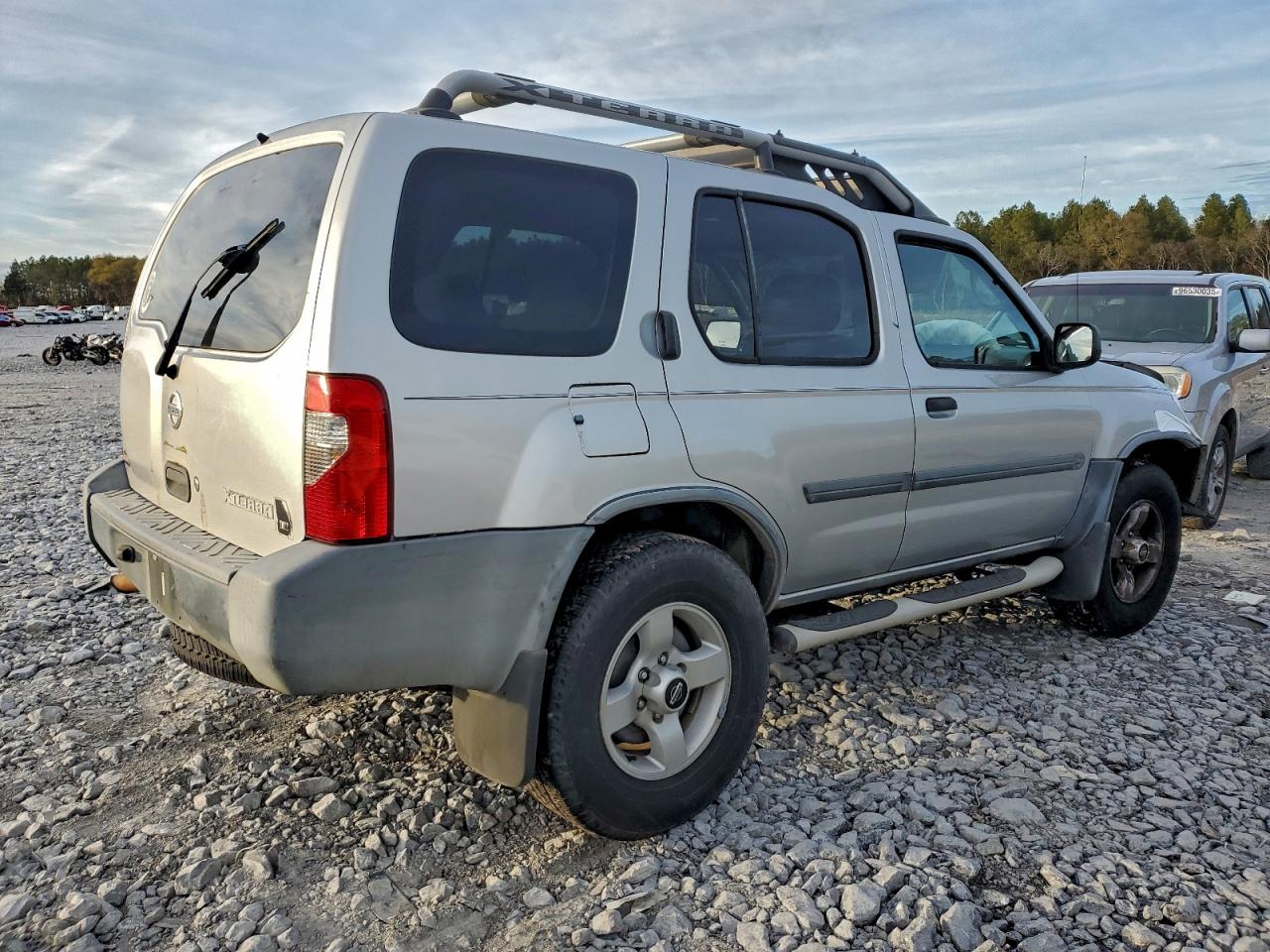 2004 NISSAN XTERRA XE photo 3