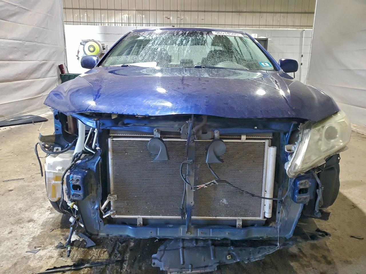 2010 TOYOTA CAMRY BASE photo 5