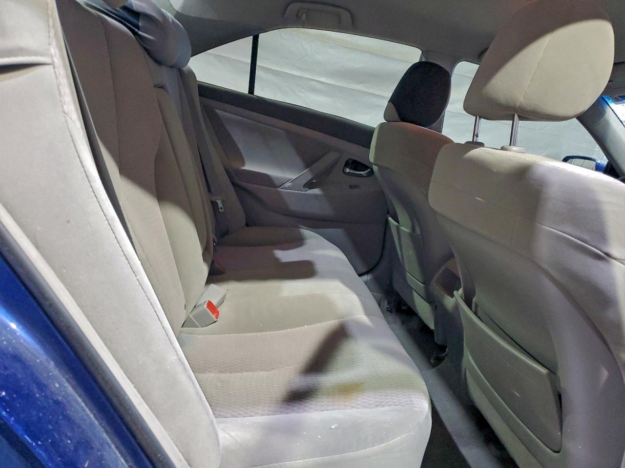 2010 TOYOTA CAMRY BASE photo 10