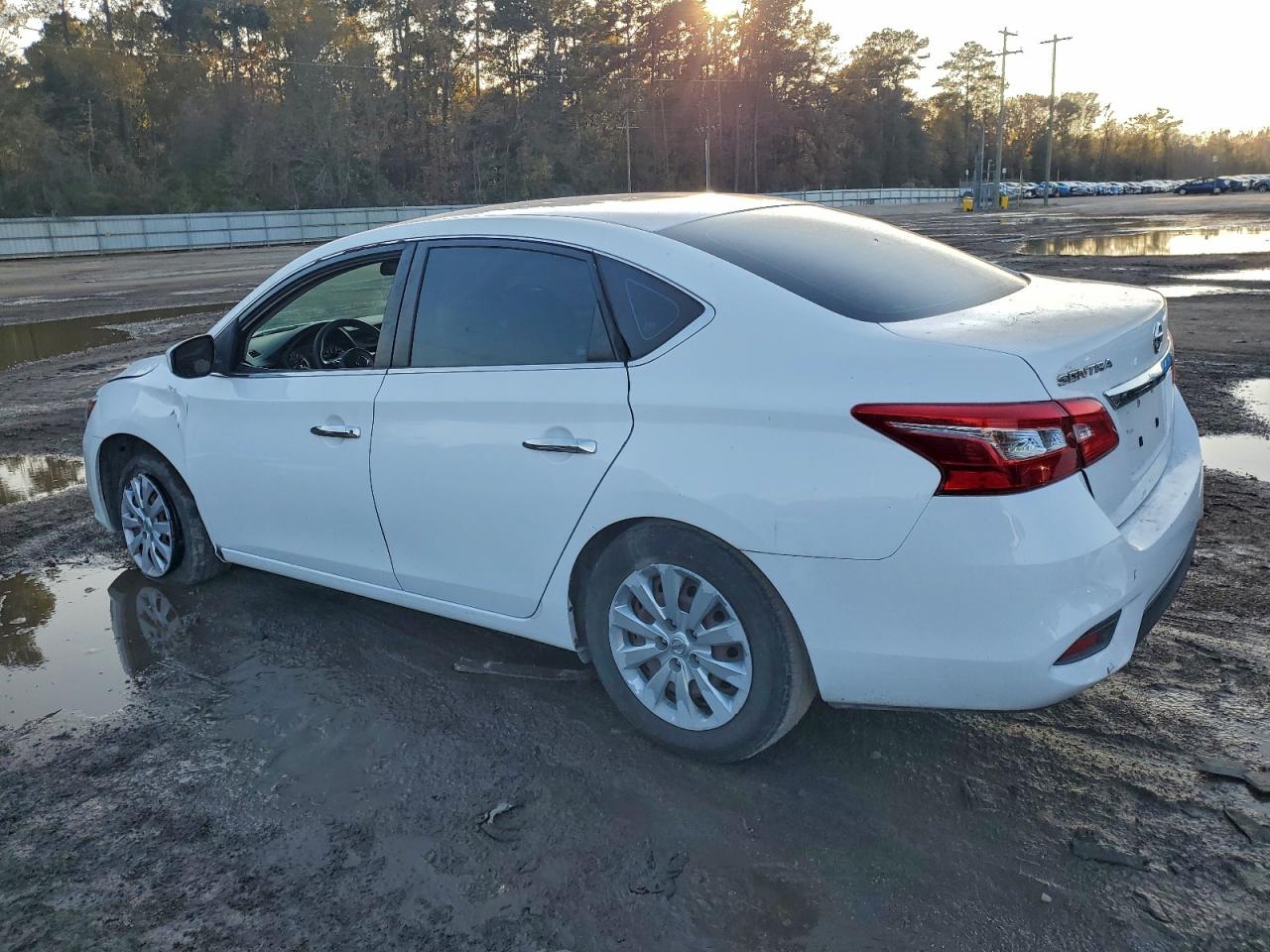 2019 NISSAN SENTRA S photo 2
