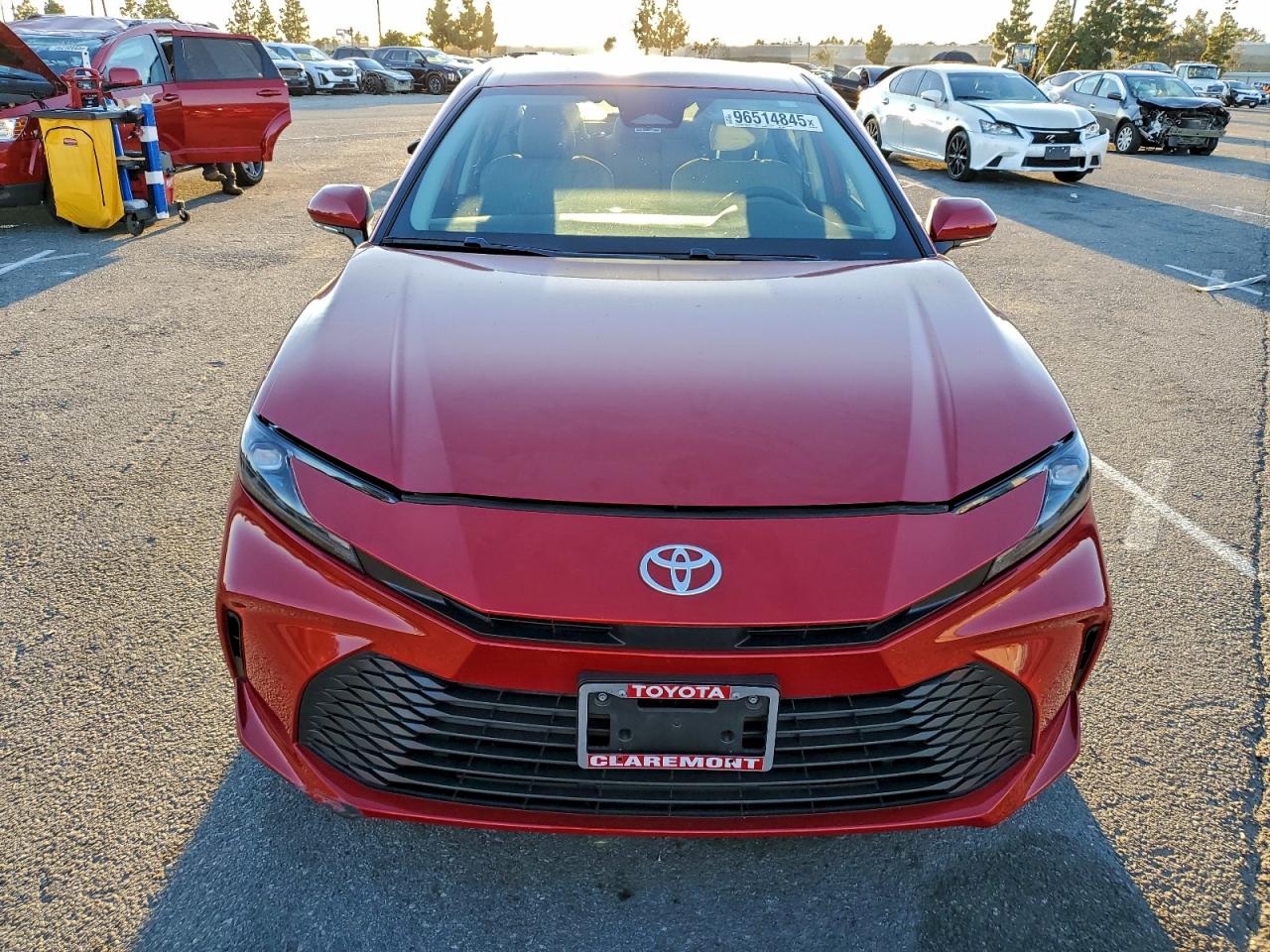 2025 TOYOTA CAMRY XSE photo 5