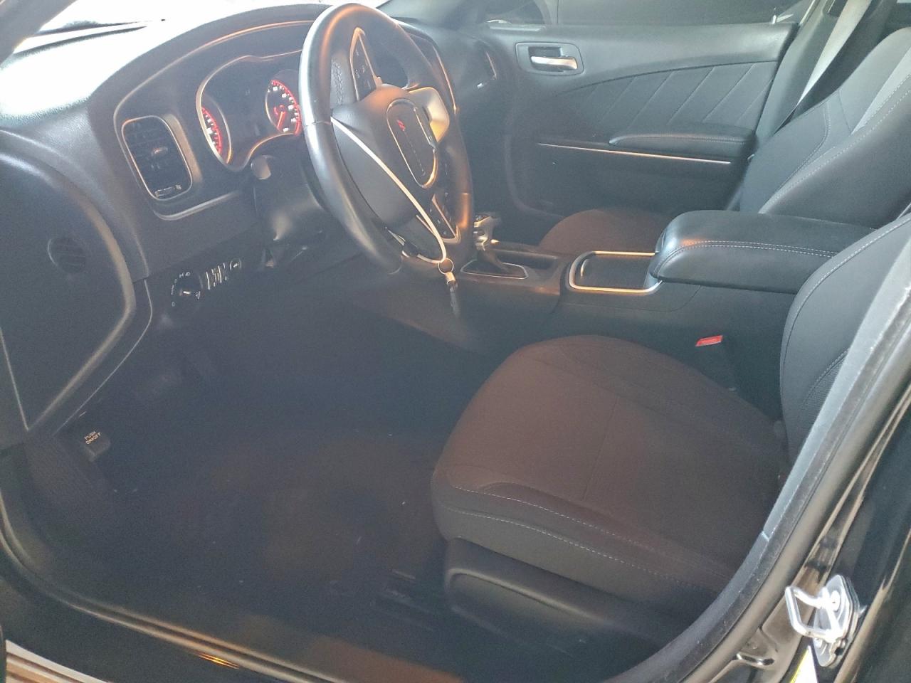 2015 DODGE CHARGER SXT photo 7
