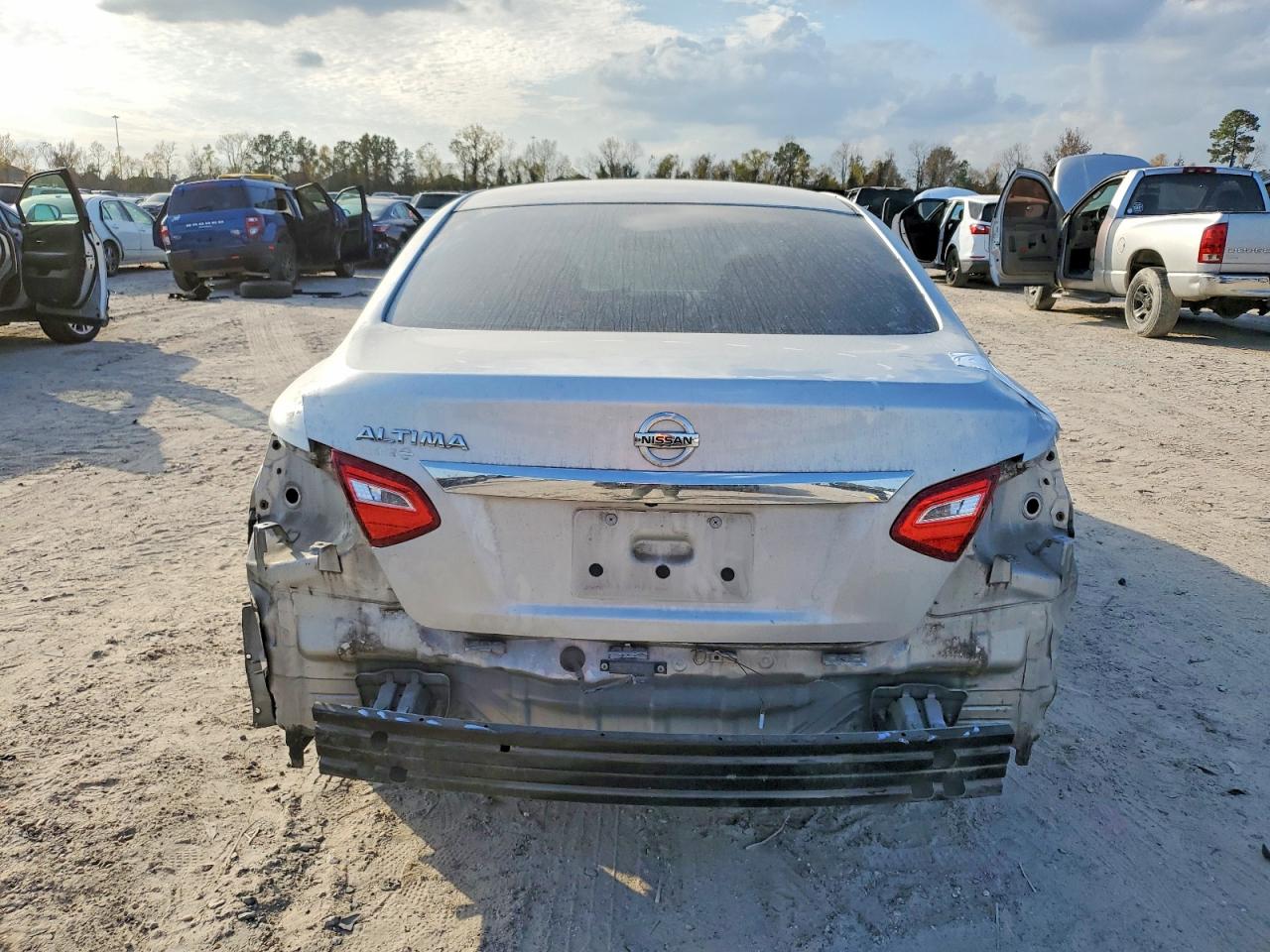 2017 NISSAN ALTIMA 2.5 photo 6