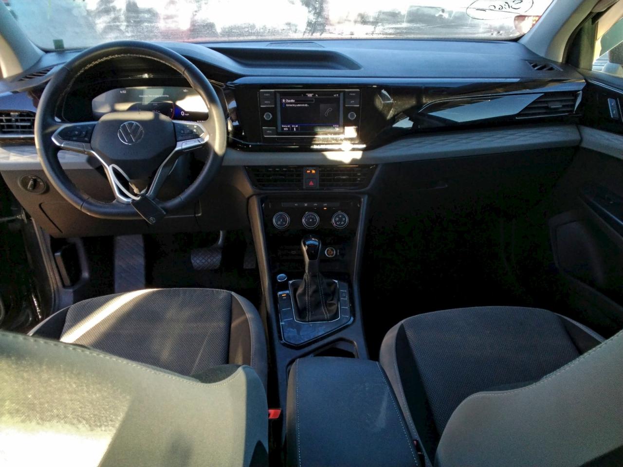 2024 VOLKSWAGEN TAOS S photo 22