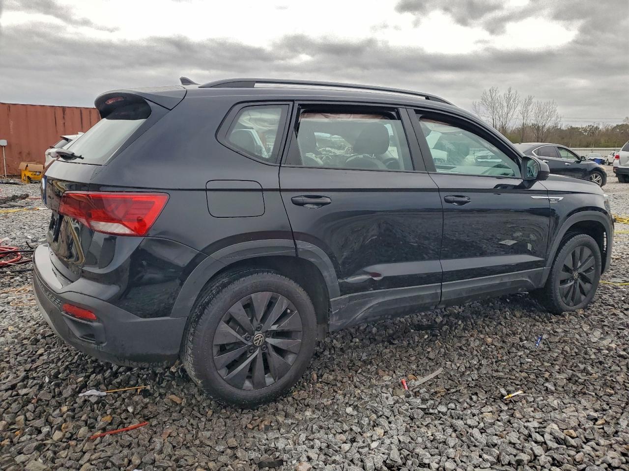 2024 VOLKSWAGEN TAOS S photo 7