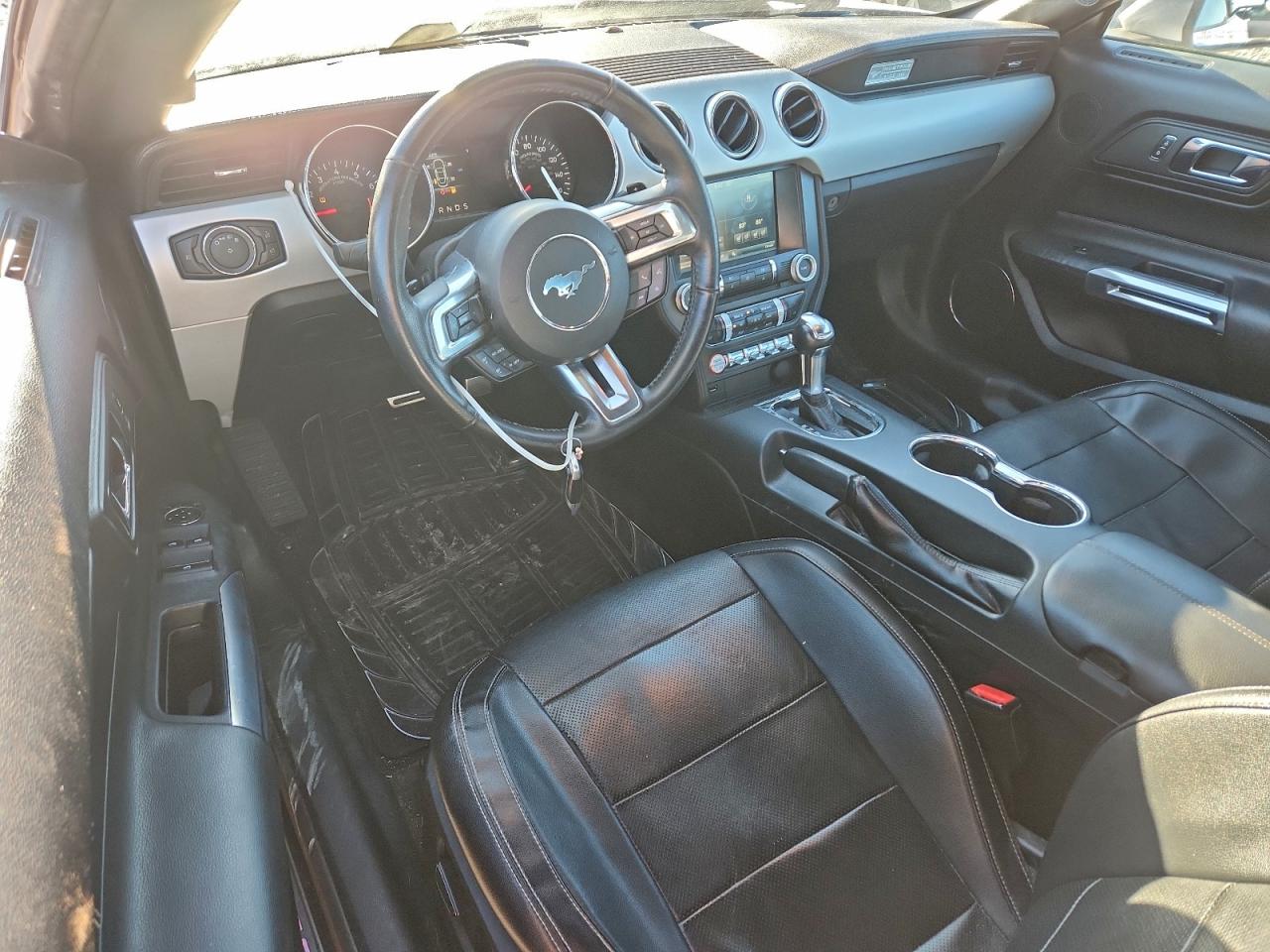 2015 FORD MUSTANG photo 8