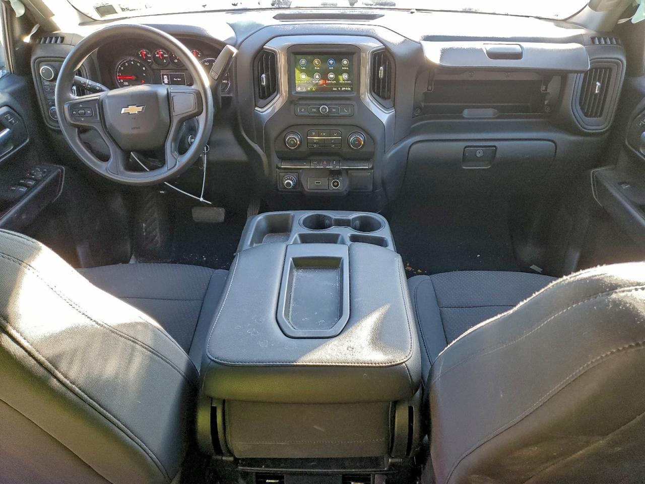 2019 CHEVROLET SILVERADO K1500 CUSTOM photo 8
