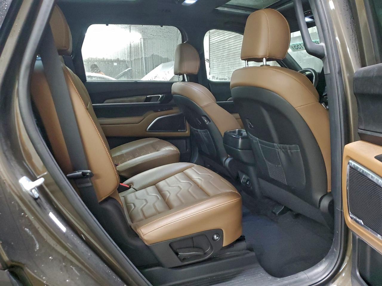 2021 KIA TELLURIDE SX photo 10