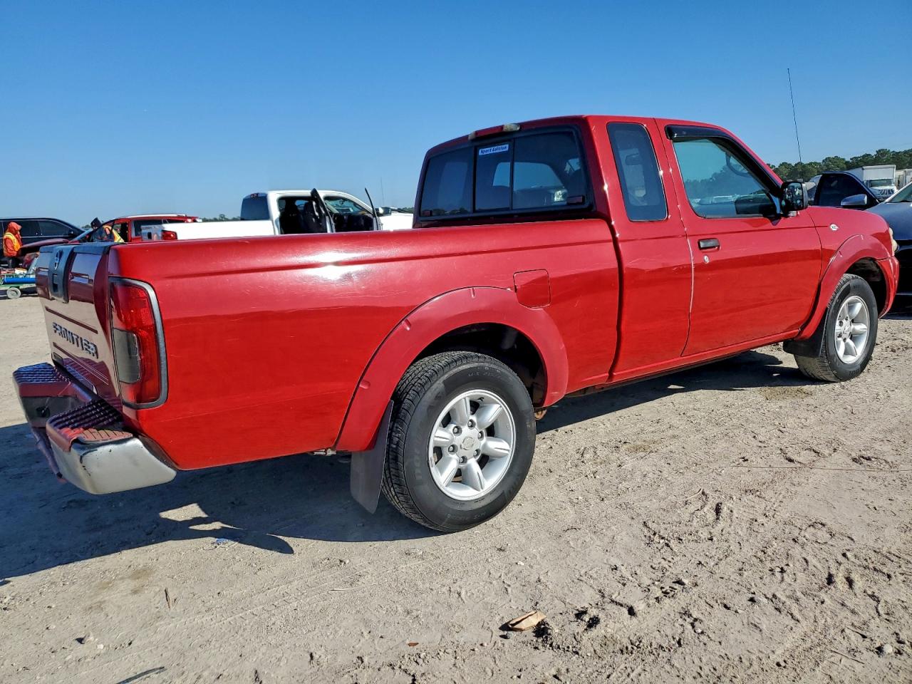 2002 NISSAN FRONTIER KING CAB XE photo 3
