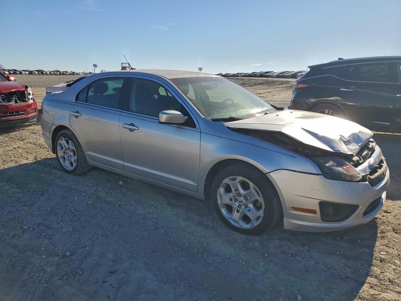2011 FORD FUSION SE photo 4
