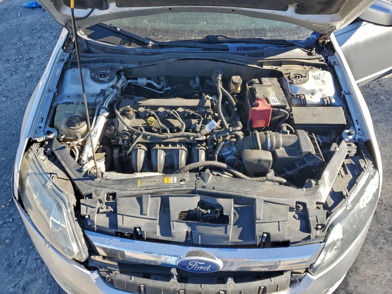 2011 FORD FUSION SE photo 11