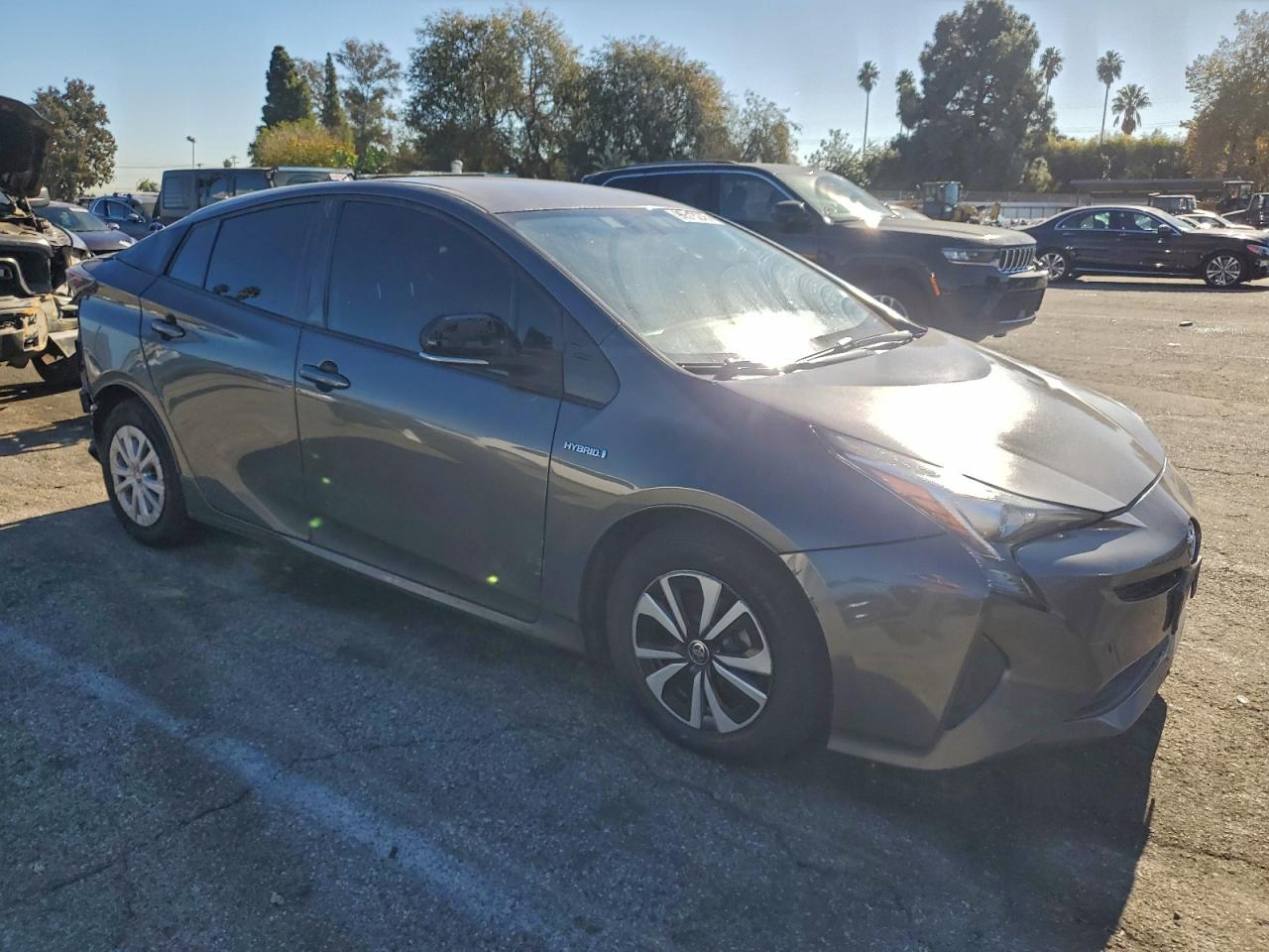 2016 TOYOTA PRIUS photo 4
