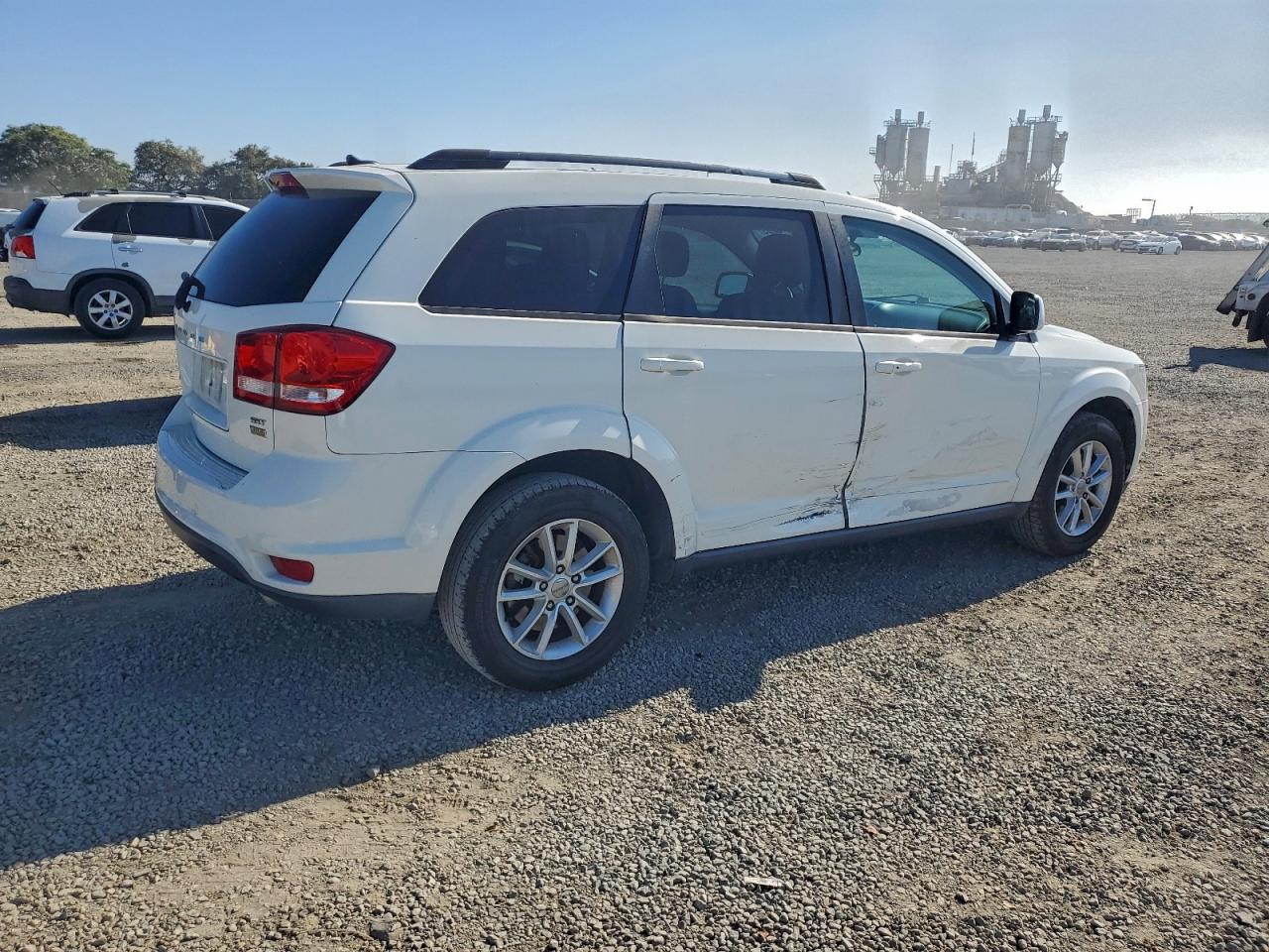 2014 DODGE JOURNEY SXT photo 3