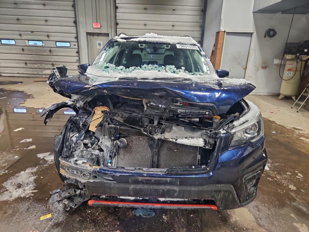 2019 SUBARU FORESTER SPORT photo 13