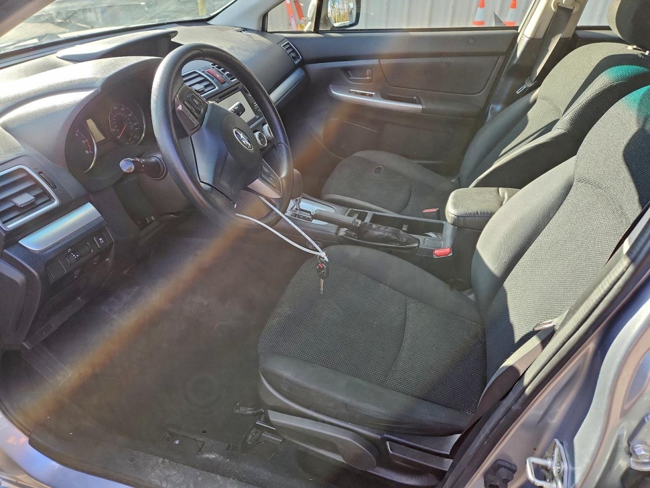 2016 SUBARU IMPREZA photo 7