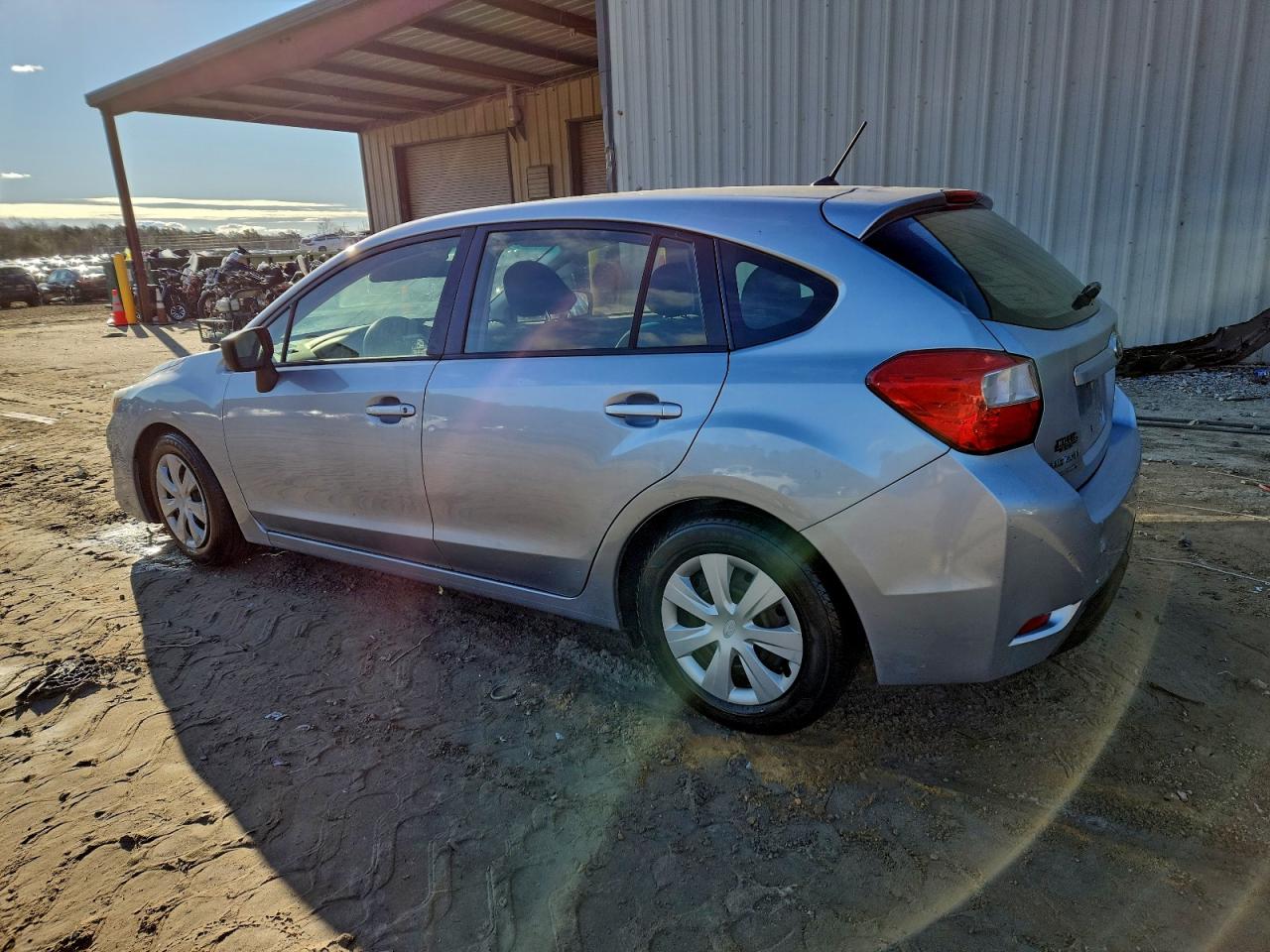 2016 SUBARU IMPREZA photo 2