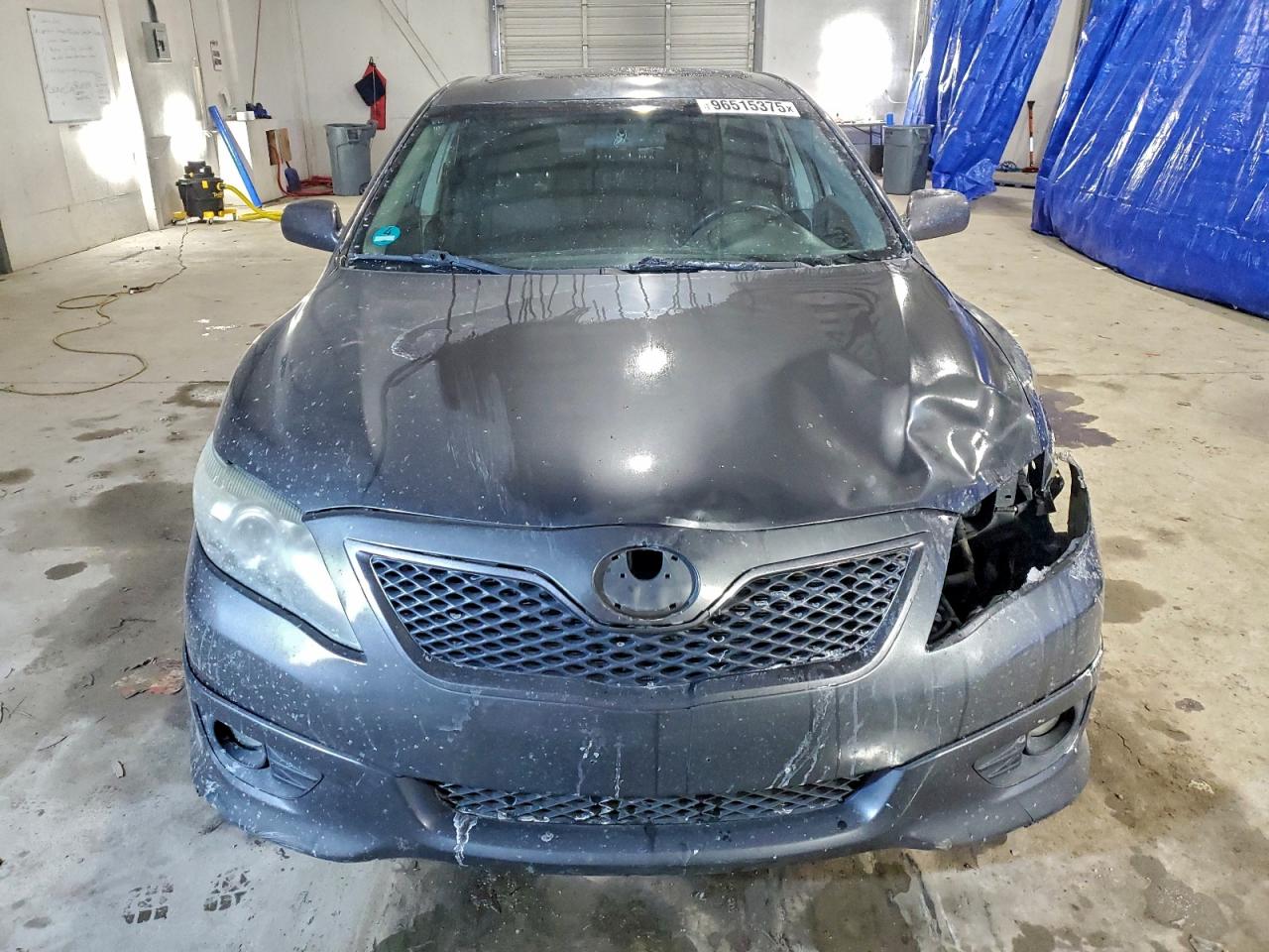 2010 TOYOTA CAMRY BASE photo 5