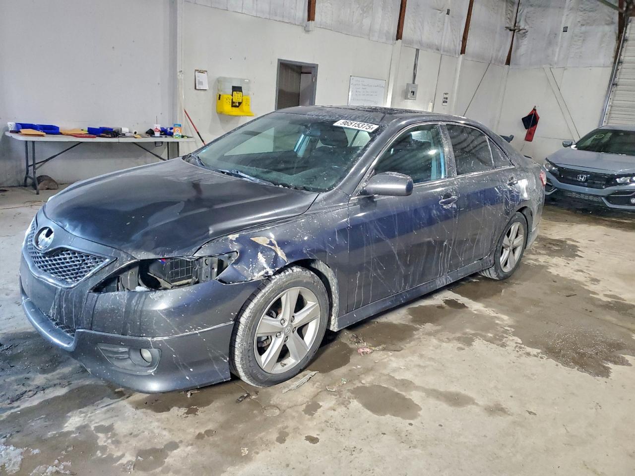 2010 TOYOTA CAMRY