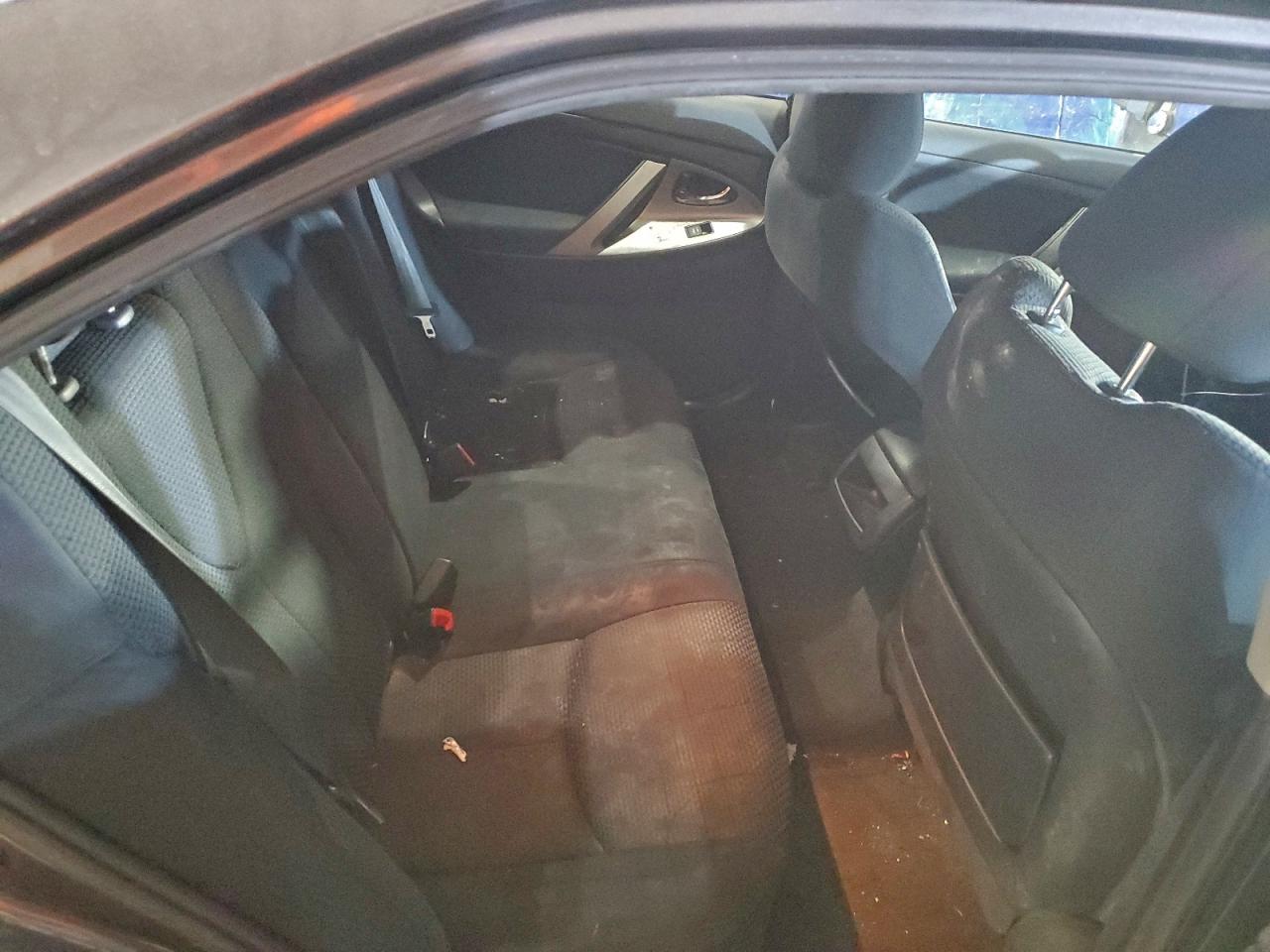 2010 TOYOTA CAMRY BASE photo 10
