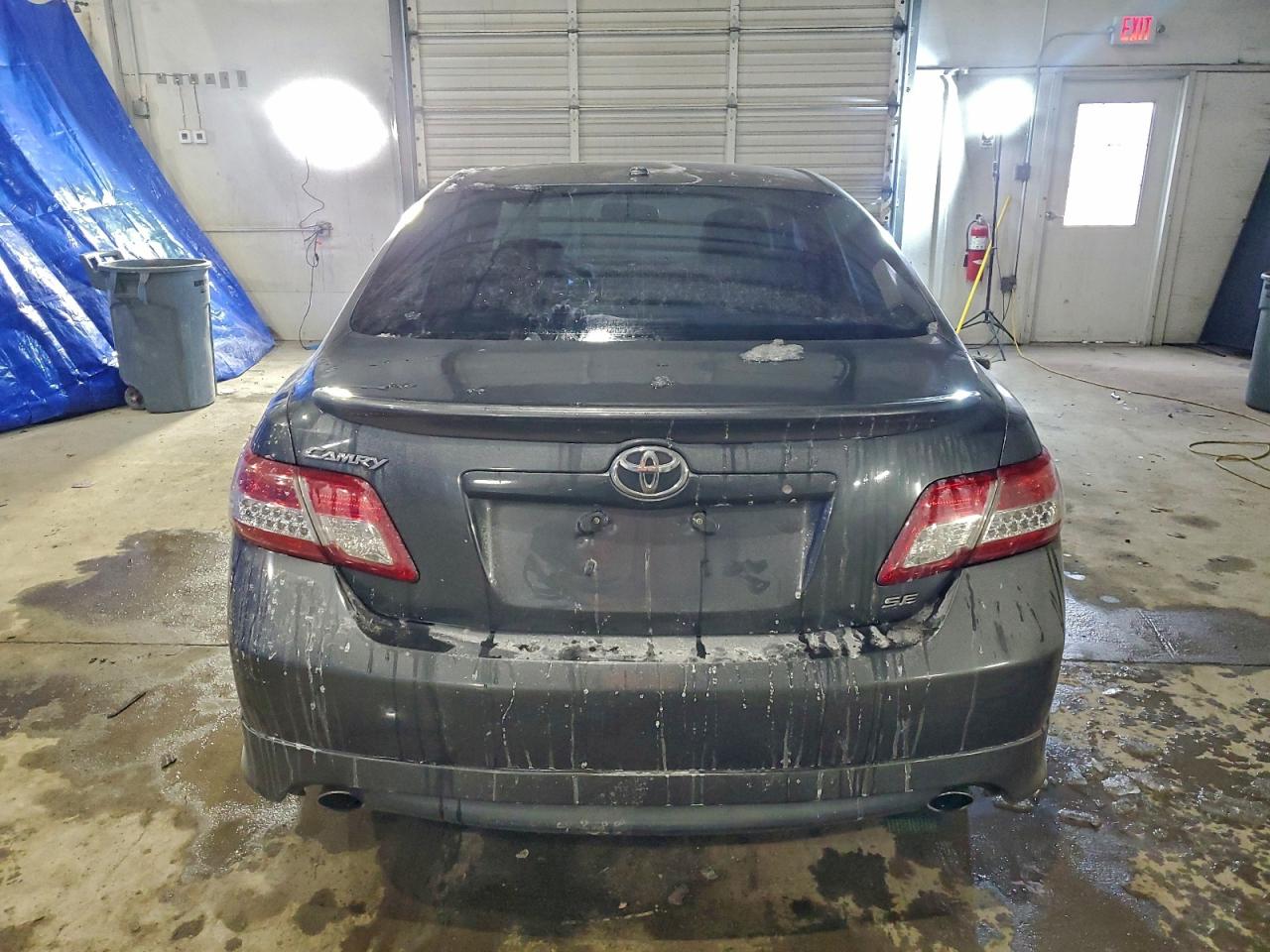 2010 TOYOTA CAMRY BASE photo 6