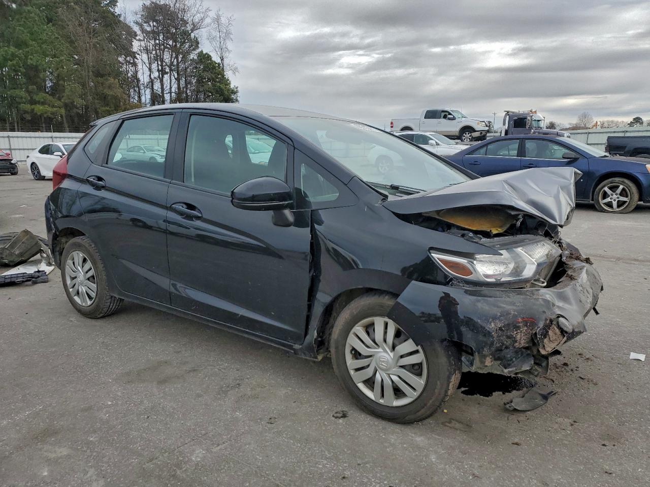 2017 HONDA FIT LX photo 4