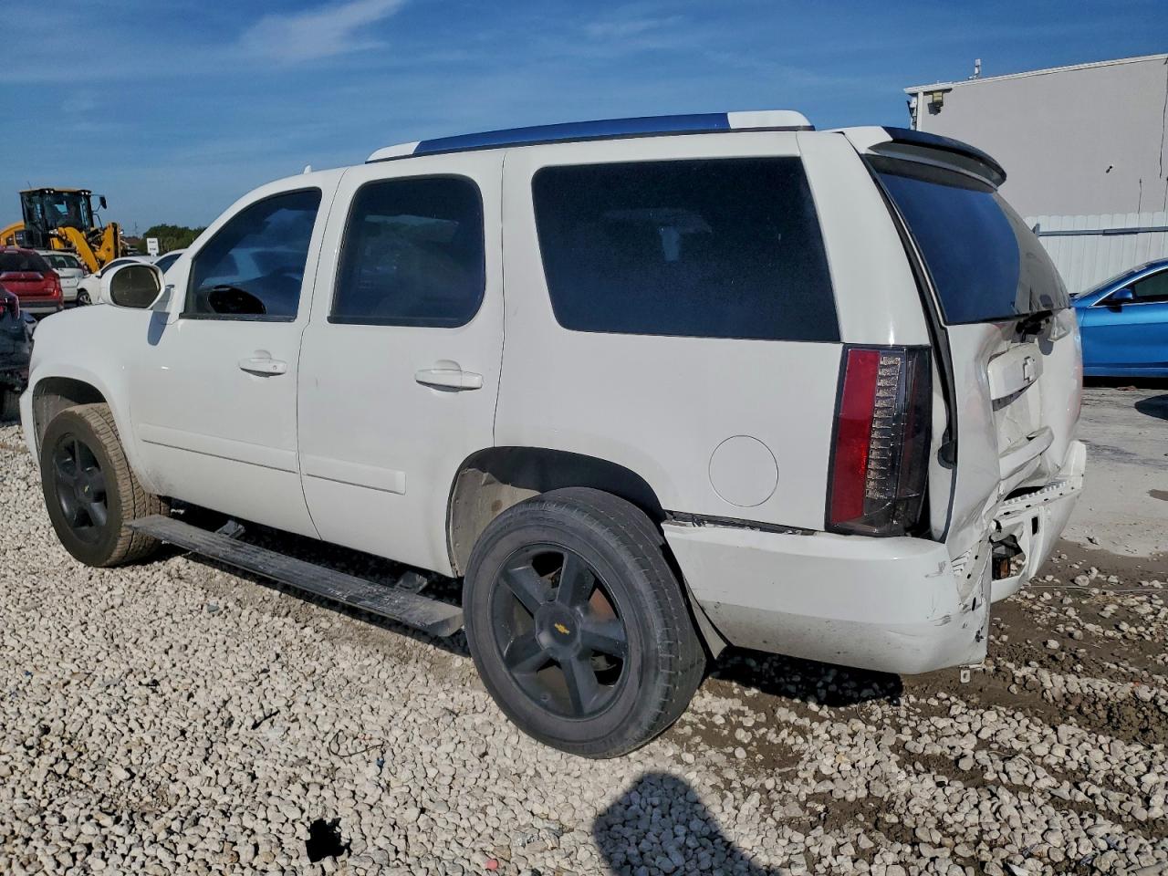 2007 CHEVROLET TAHOE C1500 photo 2