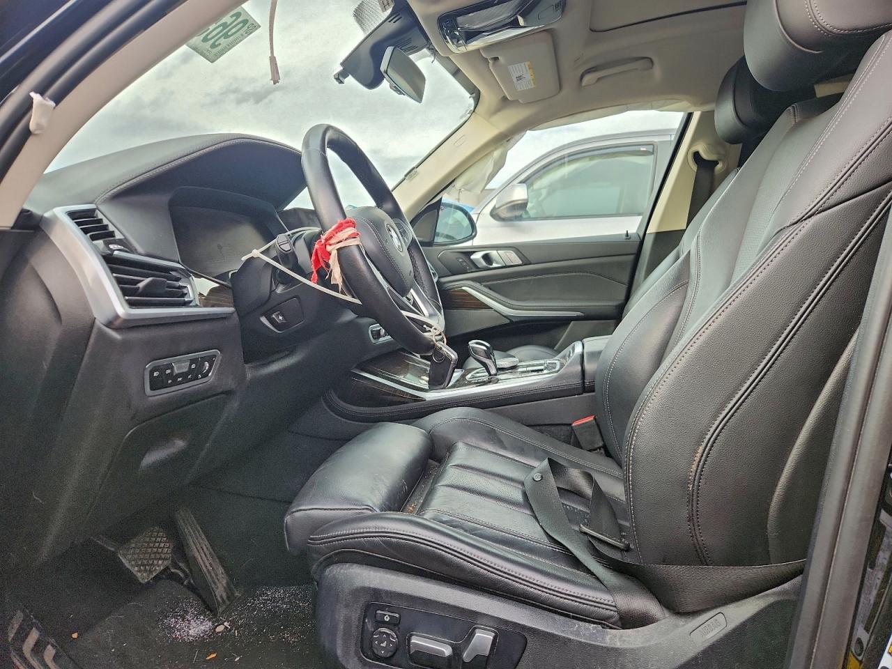 2021 BMW X7 XDRIVE40I photo 7