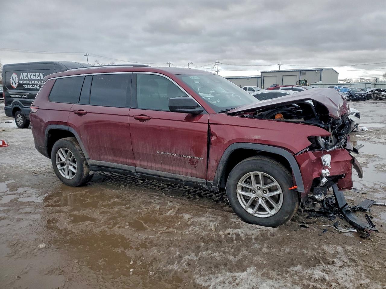 2024 JEEP GRAND CHEROKEE L LAREDO photo 7