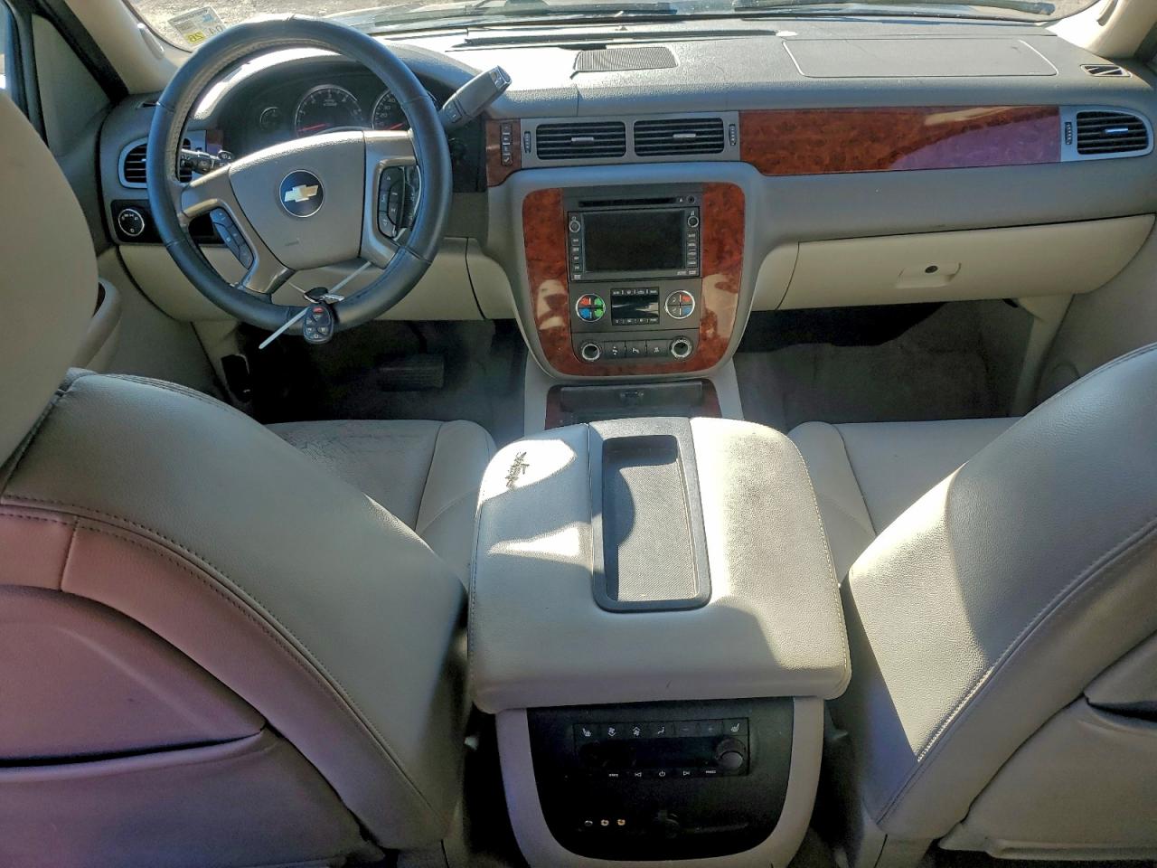 2009 CHEVROLET SUBURBAN C1500 LTZ photo 8