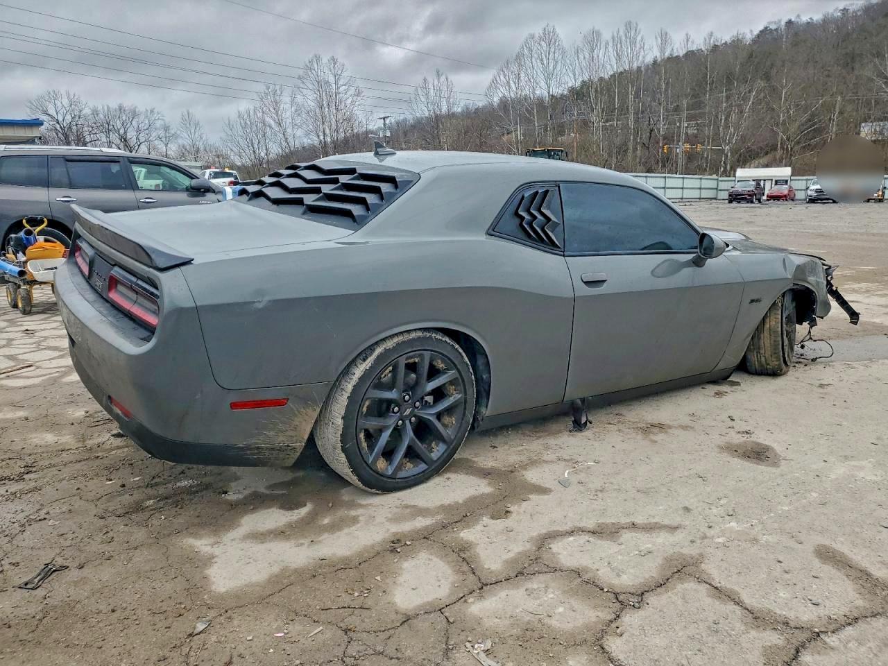 2023 DODGE CHALLENGER R/T photo 3