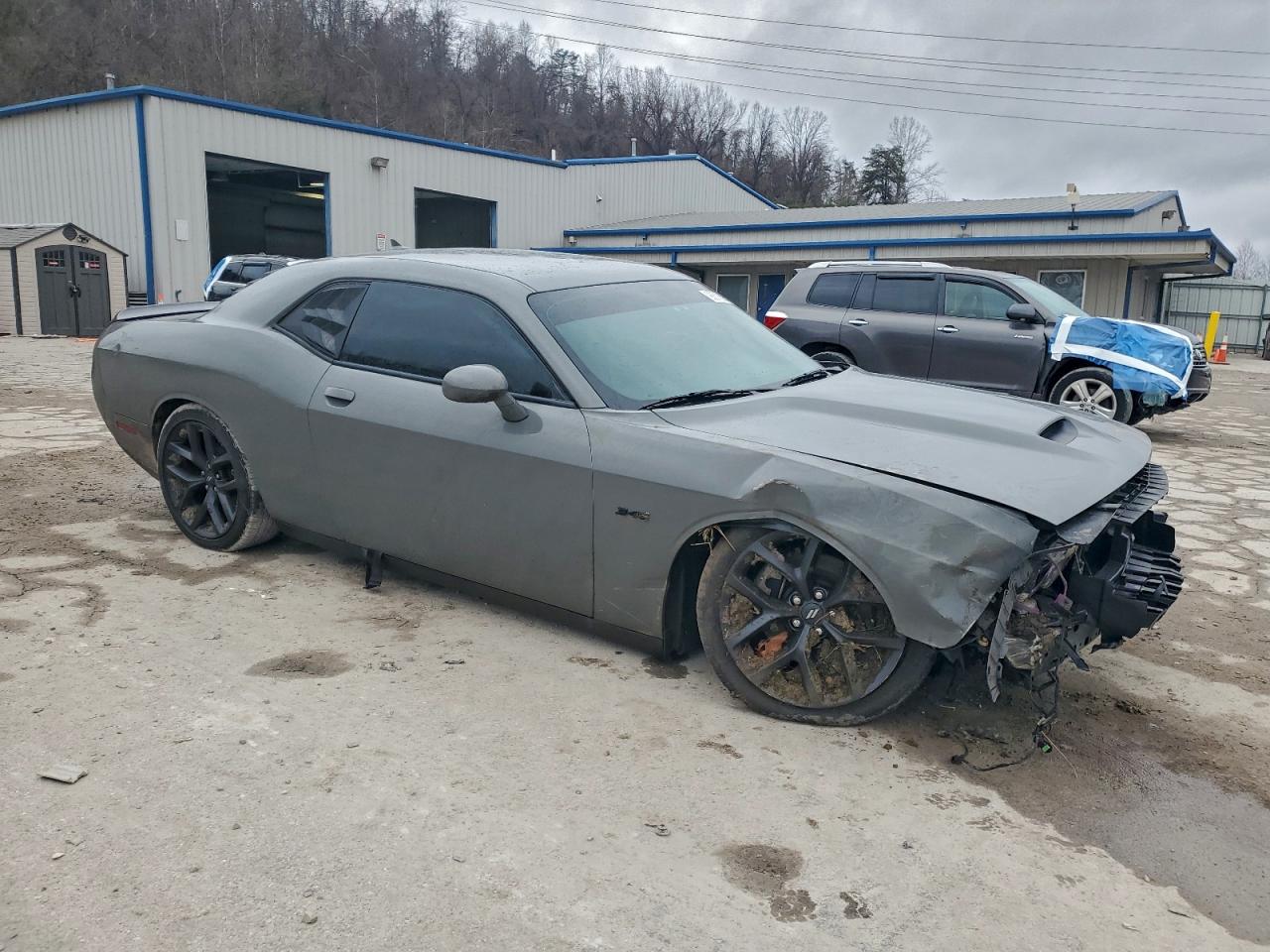 2023 DODGE CHALLENGER R/T photo 4