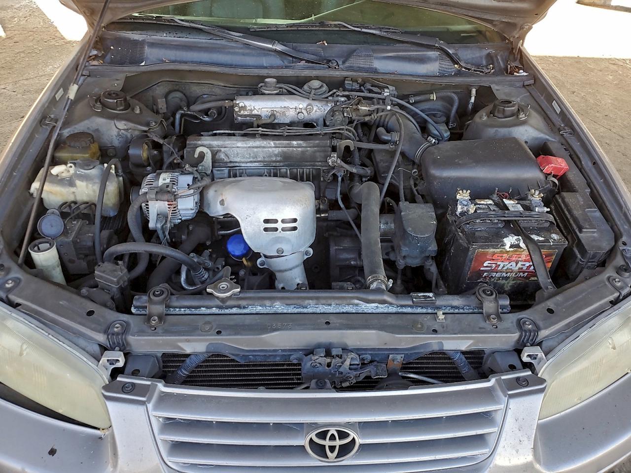 1997 TOYOTA CAMRY CE photo 11