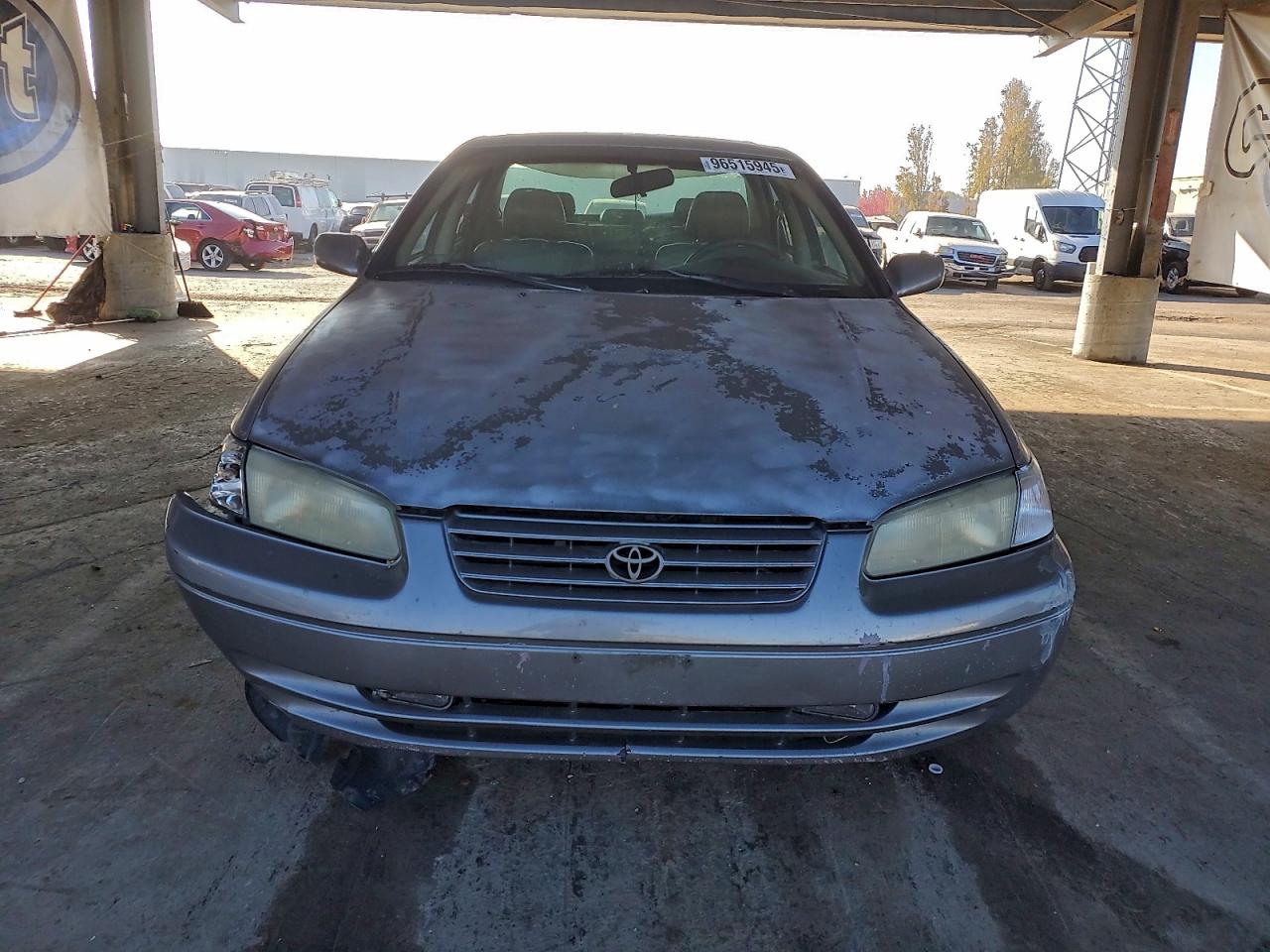 1997 TOYOTA CAMRY CE photo 5