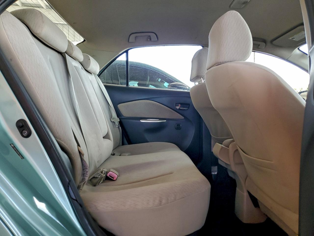 2008 TOYOTA YARIS photo 10